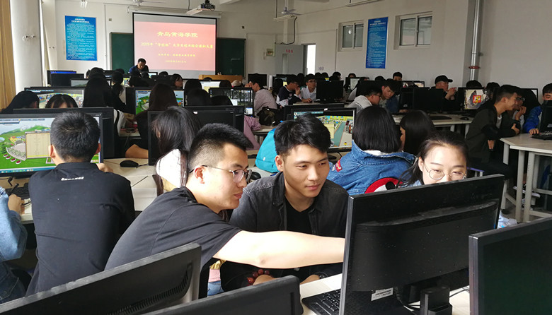 威尼斯569vip游戏下载举办“学创杯”大学生创业综合模拟大赛