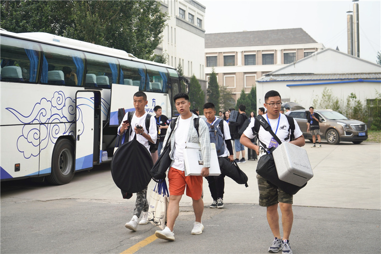 飞手之王在黄海，216所高校决胜“科德杯”全国大学生无人机航拍竞赛