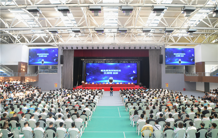 “青岛工业机器人人才培训公共服务平台”启动仪式在威尼斯569vip游戏下载举行
