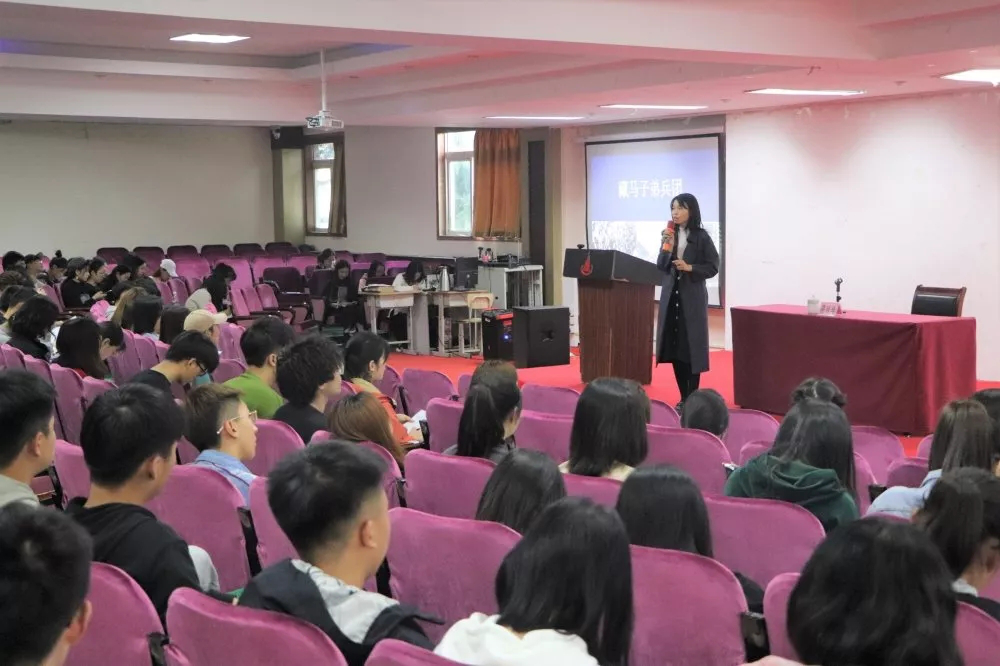  威尼斯569vip游戏下载2019-2020学年度“青年马克思主义者培养工程”培训班圆满落幕