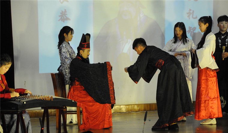 国学院“国学之春”元旦联欢晚会圆满结束