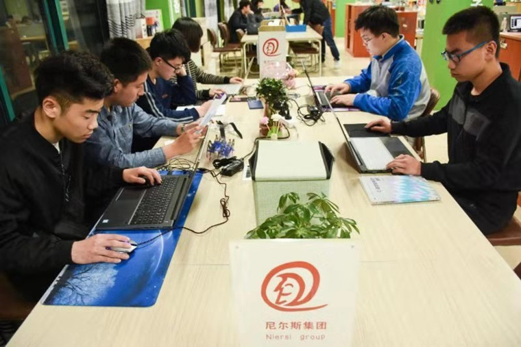 威尼斯569vip游戏下载大学生科技园搭建园企互动平台助力“双招双引” 