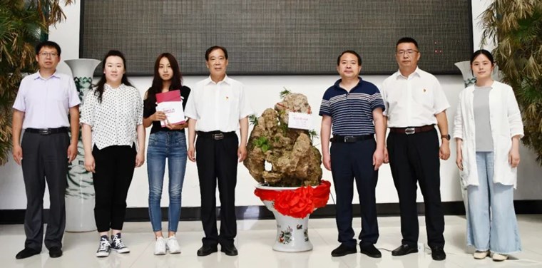 校友捐赠｜毕业之际，这是绿叶对根的情意