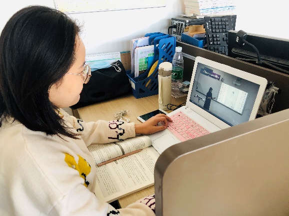 早期教育教研室集体观看“第五届全国高等学校青年教师教学竞赛决赛”  