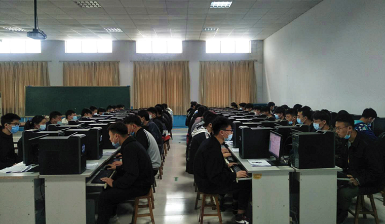 工程训练中心圆满完成2020-2021学年度第一学期职业技能鉴定考试