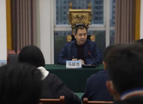 艺术学院召开“我与院长面对面”座谈会