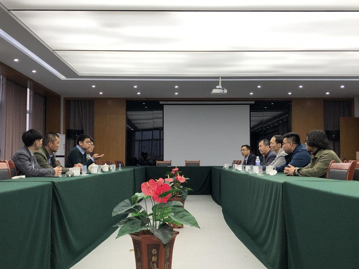 清华大学书法博士后薛帅杰一行来威尼斯官网参观交流