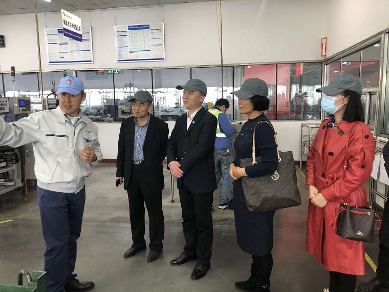 智能制造学院考察青岛丰光精密机械股份有限公司