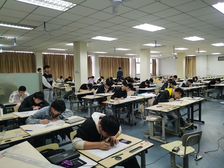 智能制造学院成功举办2021年先进成图大赛预选赛