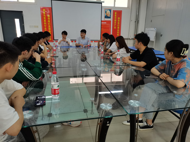 深化校企合作，筑友订单班续航开班