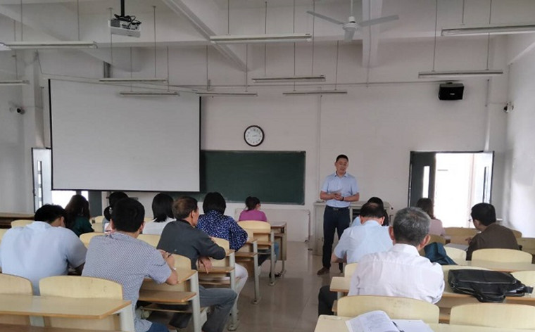 智能制造学院组织开展青年教师讲课活动比赛
