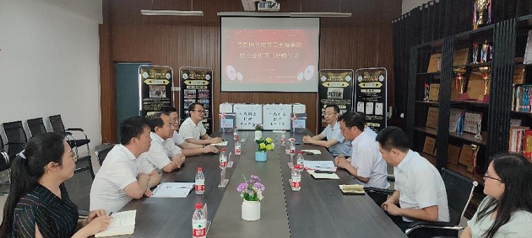 企业捐赠教学设备 助力我院机器人产业学院发展