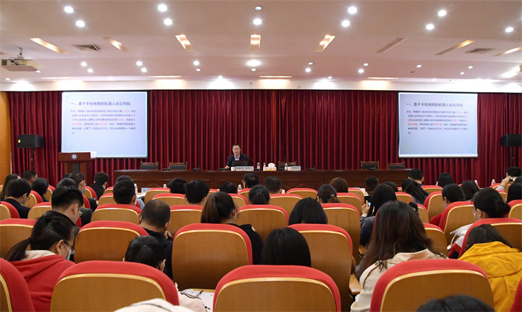 东南大学校执委李新德教授来威尼斯官网参访指导