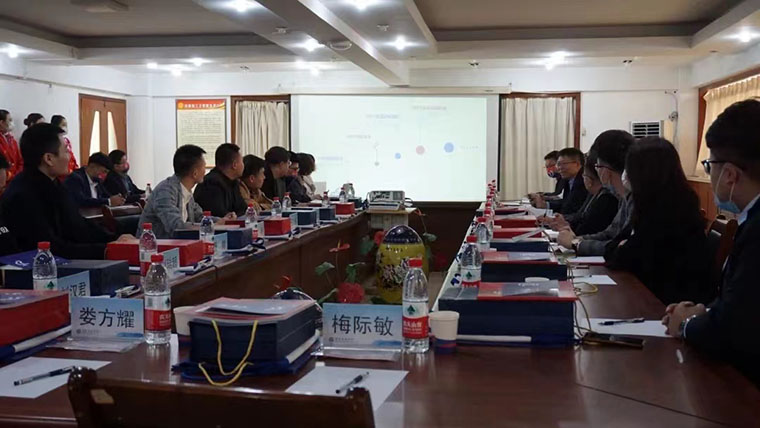 饮水思源 情系母校｜国际商学院开展25周年校庆校友座谈会