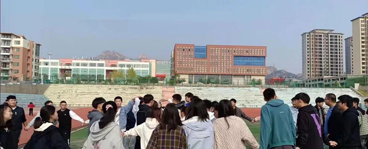 凝班级情谊，聚青春活力——大数据学院组织户外文体