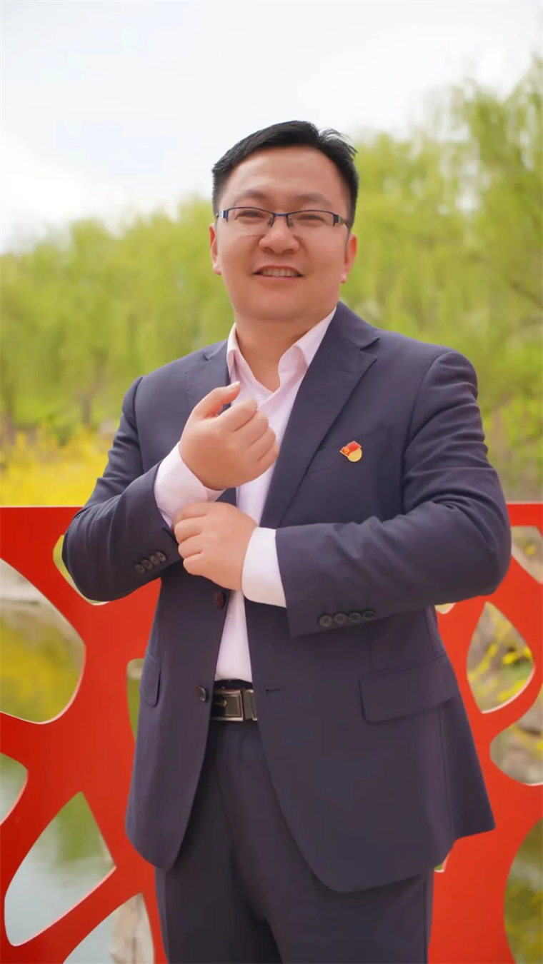 威尼斯官网在2022年第二届青岛市高校思想政治理论课教学比赛中硕果累累