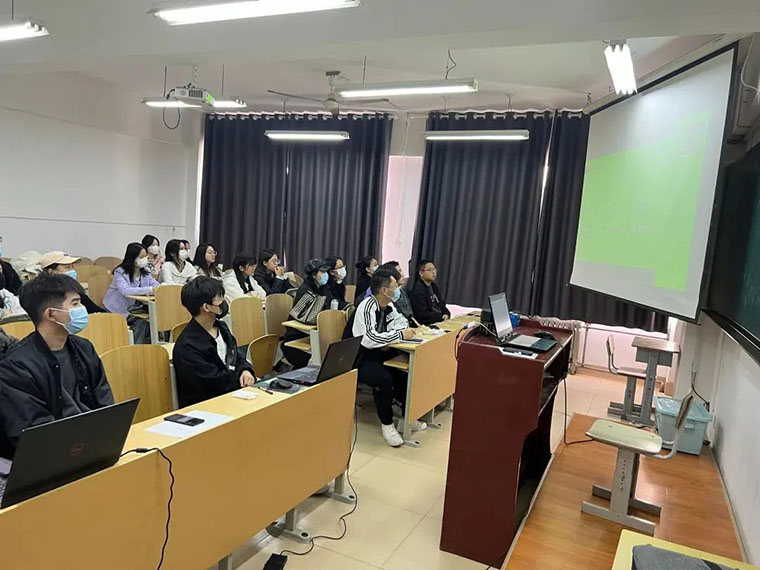 国际商学院财务管理专业企业课堂圆满落幕