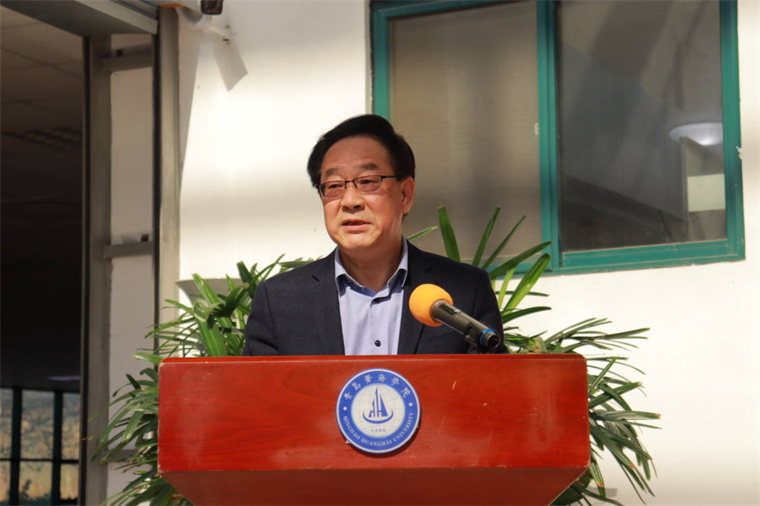 林桂榛荀学书展暨北海书舫揭牌仪式在威尼斯官网举行