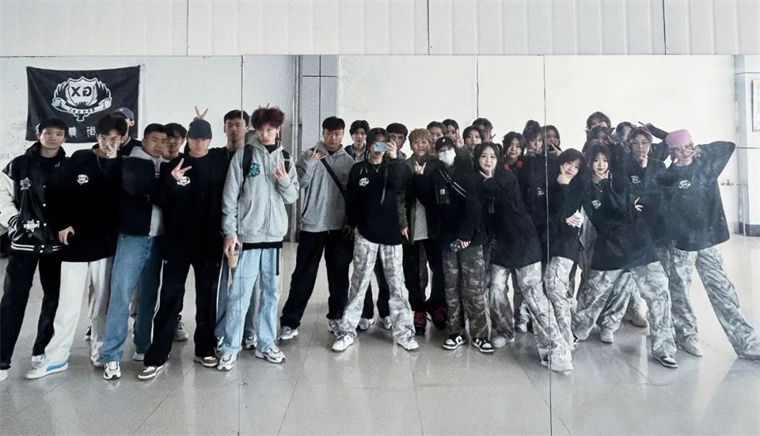 舞林争霸！这群黄海少年在“发光”！