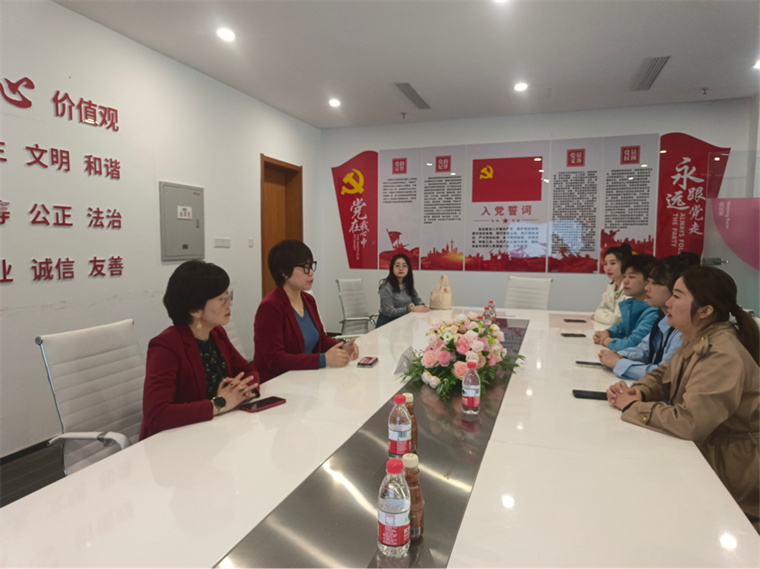 学前教育学院与小花盛开将开展课程合作