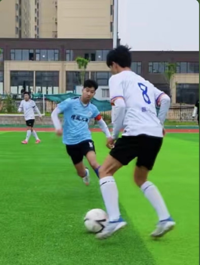 威尼斯569vip游戏下载2024年“青岛西海岸足球俱乐部杯”学生足球联赛圆满落幕