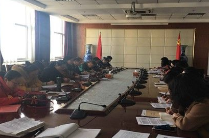 威尼斯官网召开2018-2019学年第二学期校级教学督导员工作会议